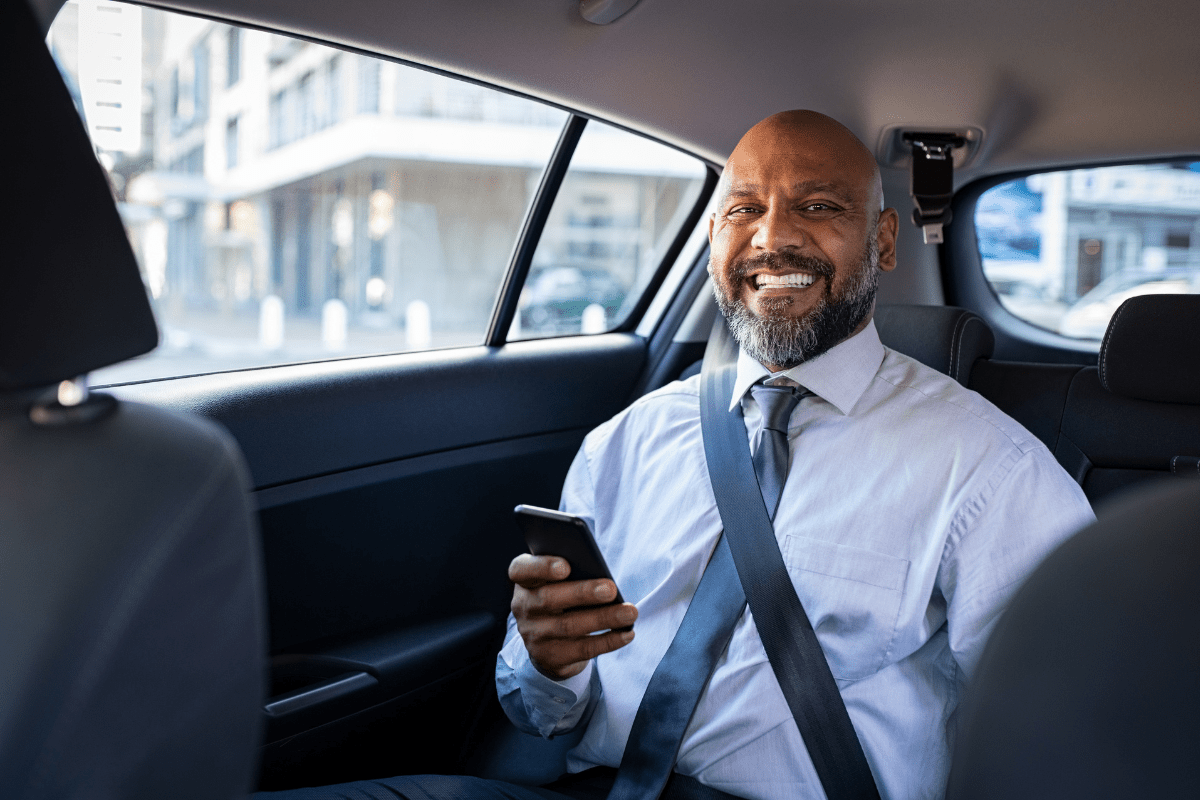 Comment le service taxi pour les entreprises facilite la mobilité des salariés