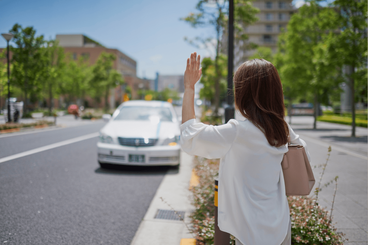 Comment réserver un taxi rapidement à Guichainville